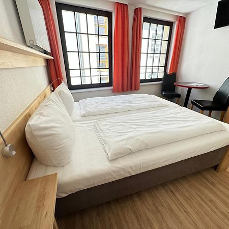Hotel Aalreuse Rostock Zewnętrze zdjęcie