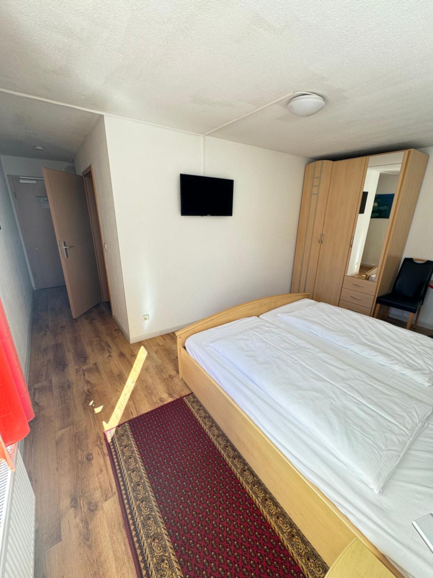 Hotel Aalreuse Rostock Zewnętrze zdjęcie